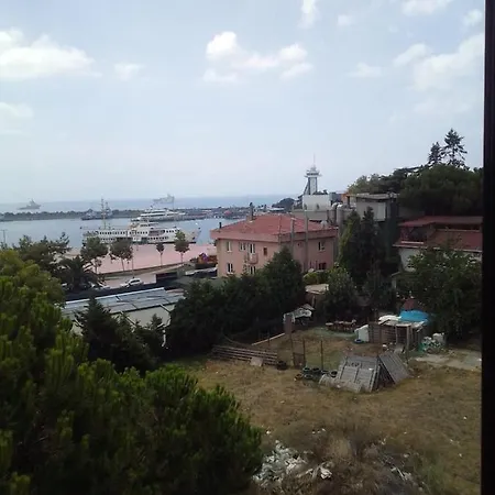 Tuzla First House Apart-hotel