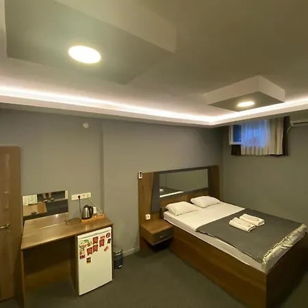 Tuzla First House 3* اسطنبول