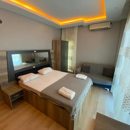 Tuzla First House 3*