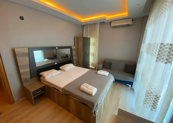 Tuzla First House 3*