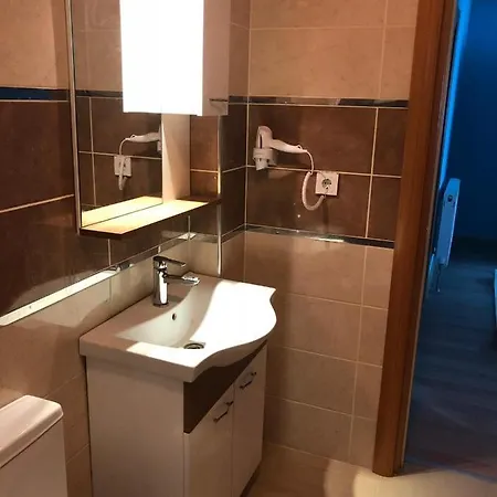 Tuzla First House 公寓式酒店