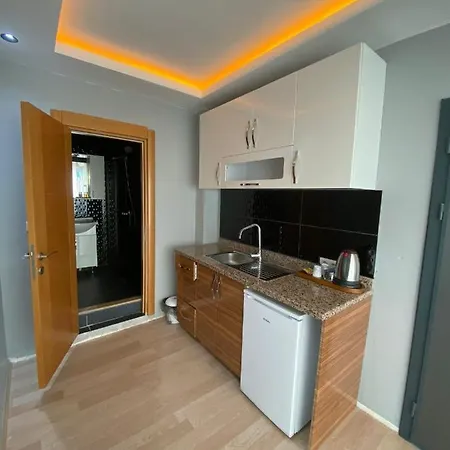 Tuzla First House 3* Istanboel